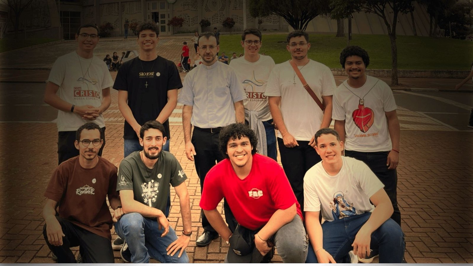 Momento de oração no Seminário São Vicente Pallotti