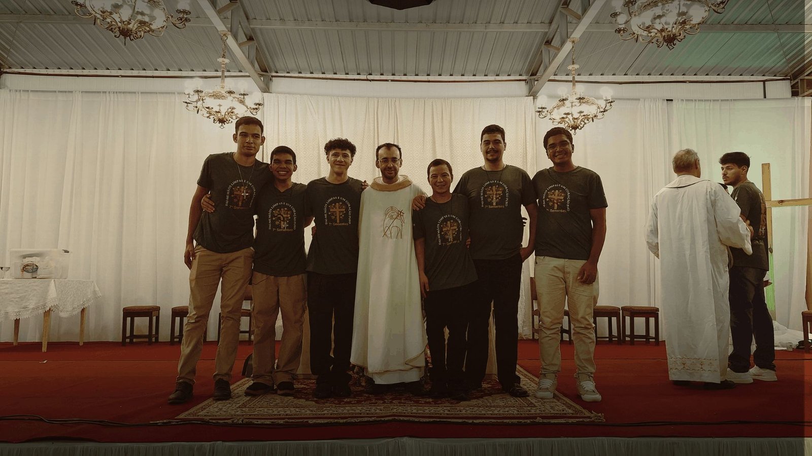 Grupo de jovens do Vinde e Vede